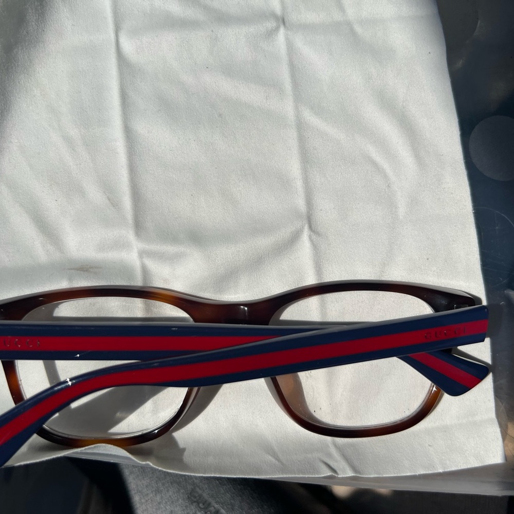 Gucci glasses